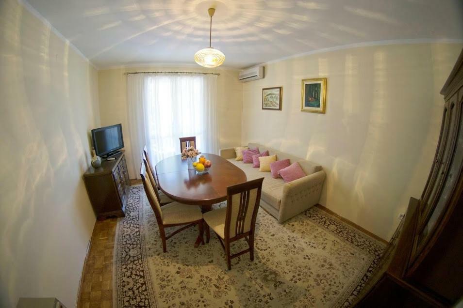 Nina Apartment Trebinje Exterior photo